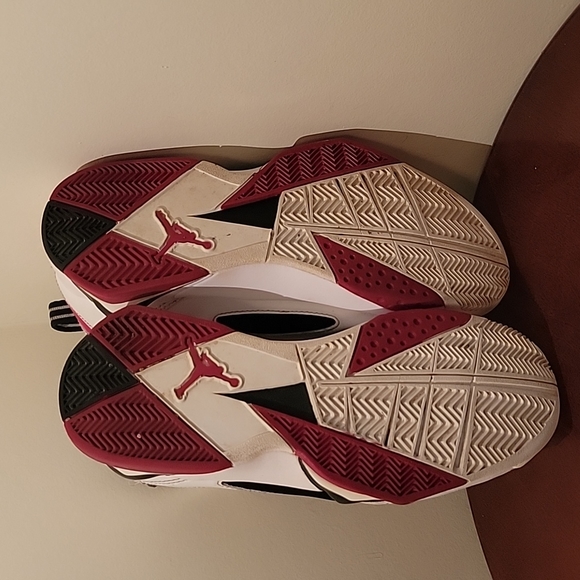 Jordan True Flight (White Carmine Red) - Picture 9 of 9